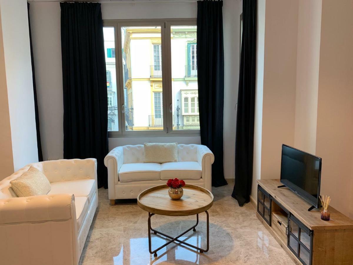 Apartamentos Arc Felix Saenz 2 2 Малага Экстерьер фото